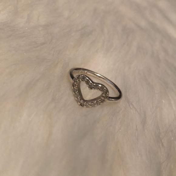 pandora Jewelry - Authentic Pandora Be My Valentine Ring size 6